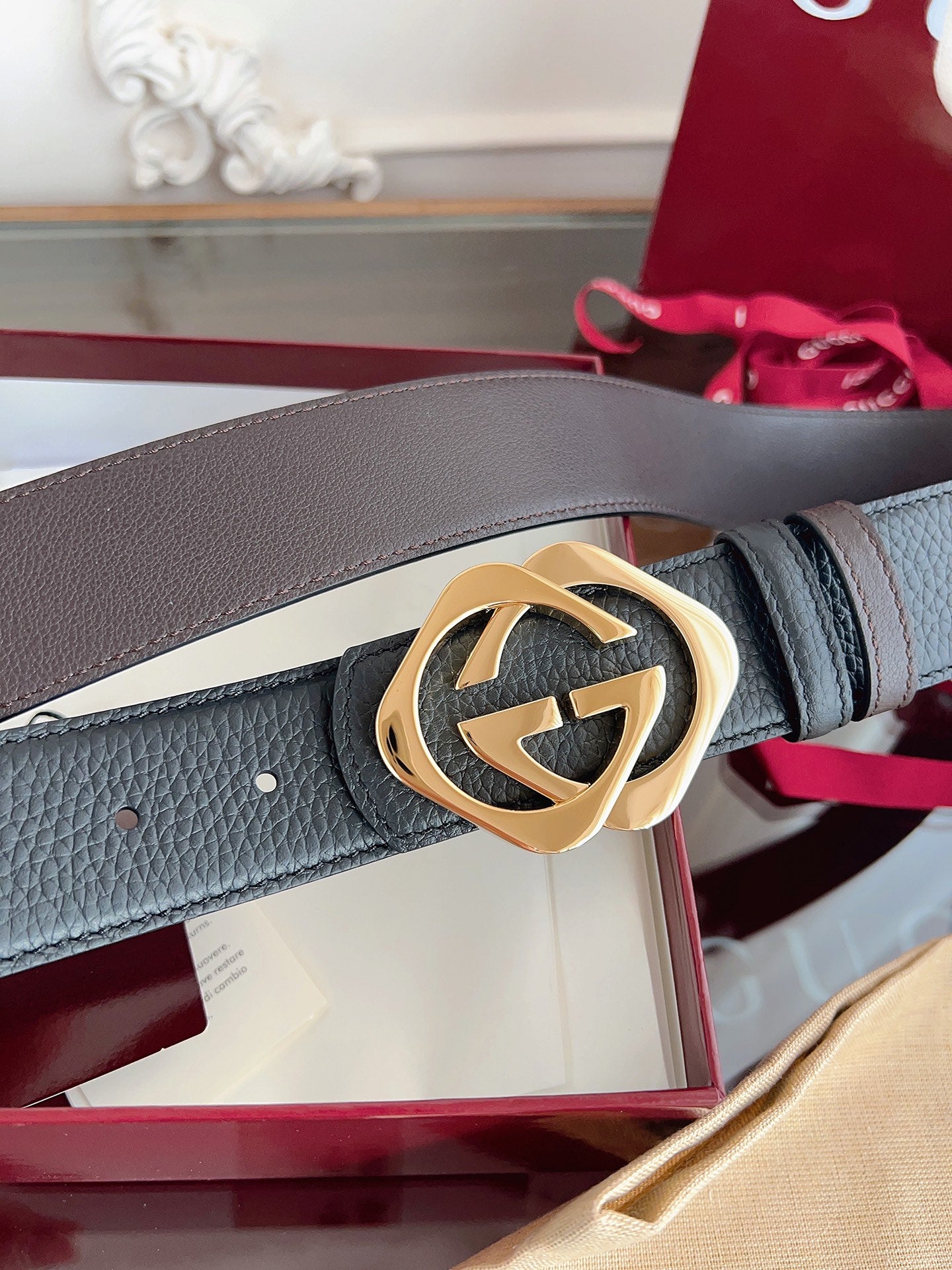 136PB11P Popular High quality belt With full package