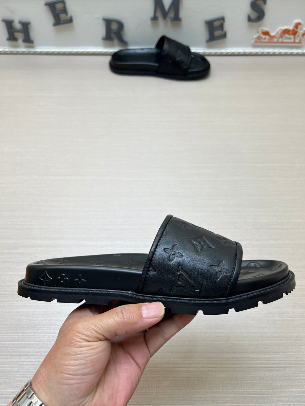 535ZE304Z Popular Slippers