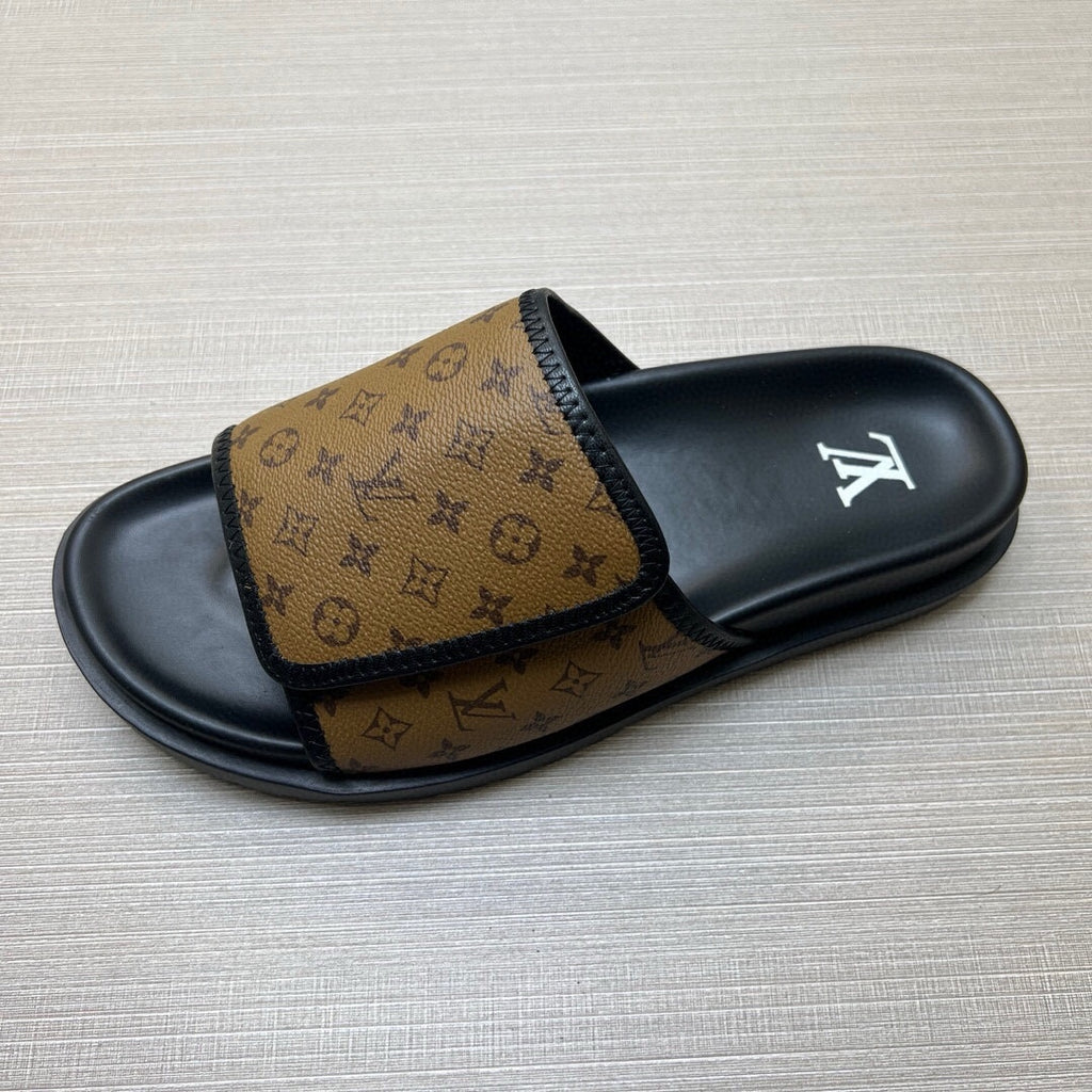 5WE246Z Popular Slippers