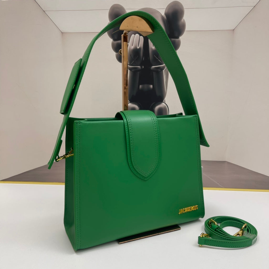 136PA25B Popular leather bag