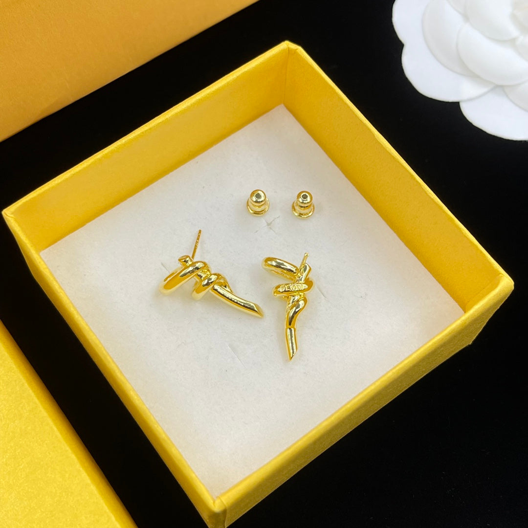 14F640E Popular  Earrings