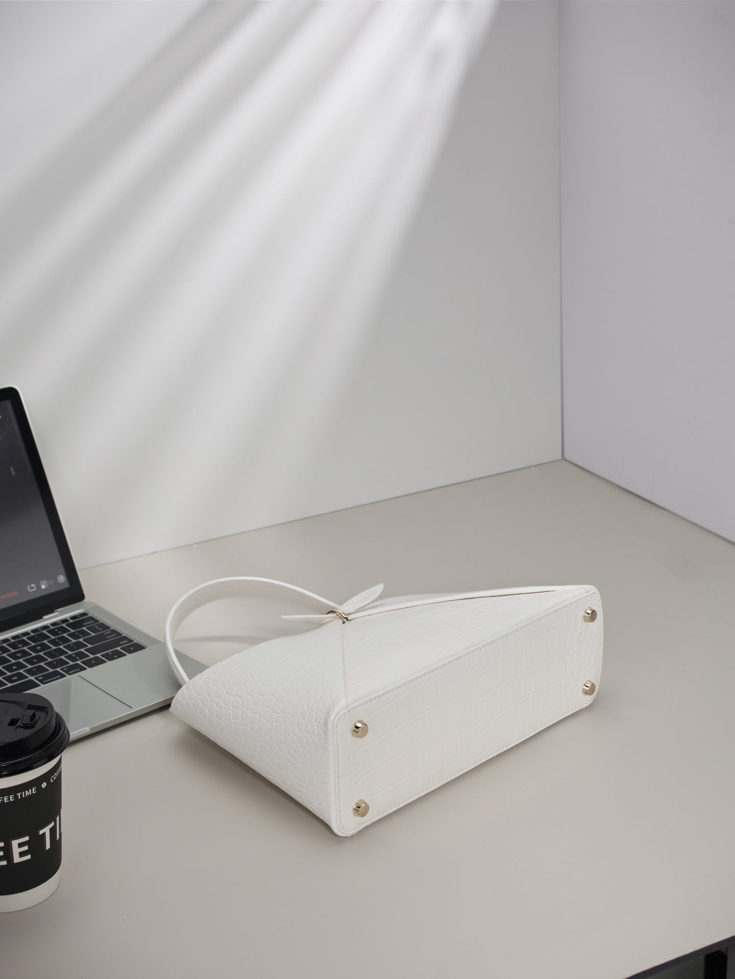 136PD90B Popular leather bag