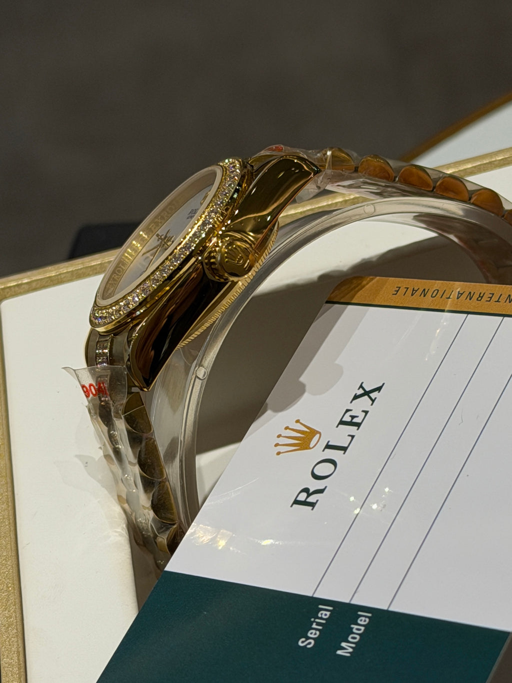 136RL25L Popular Watches