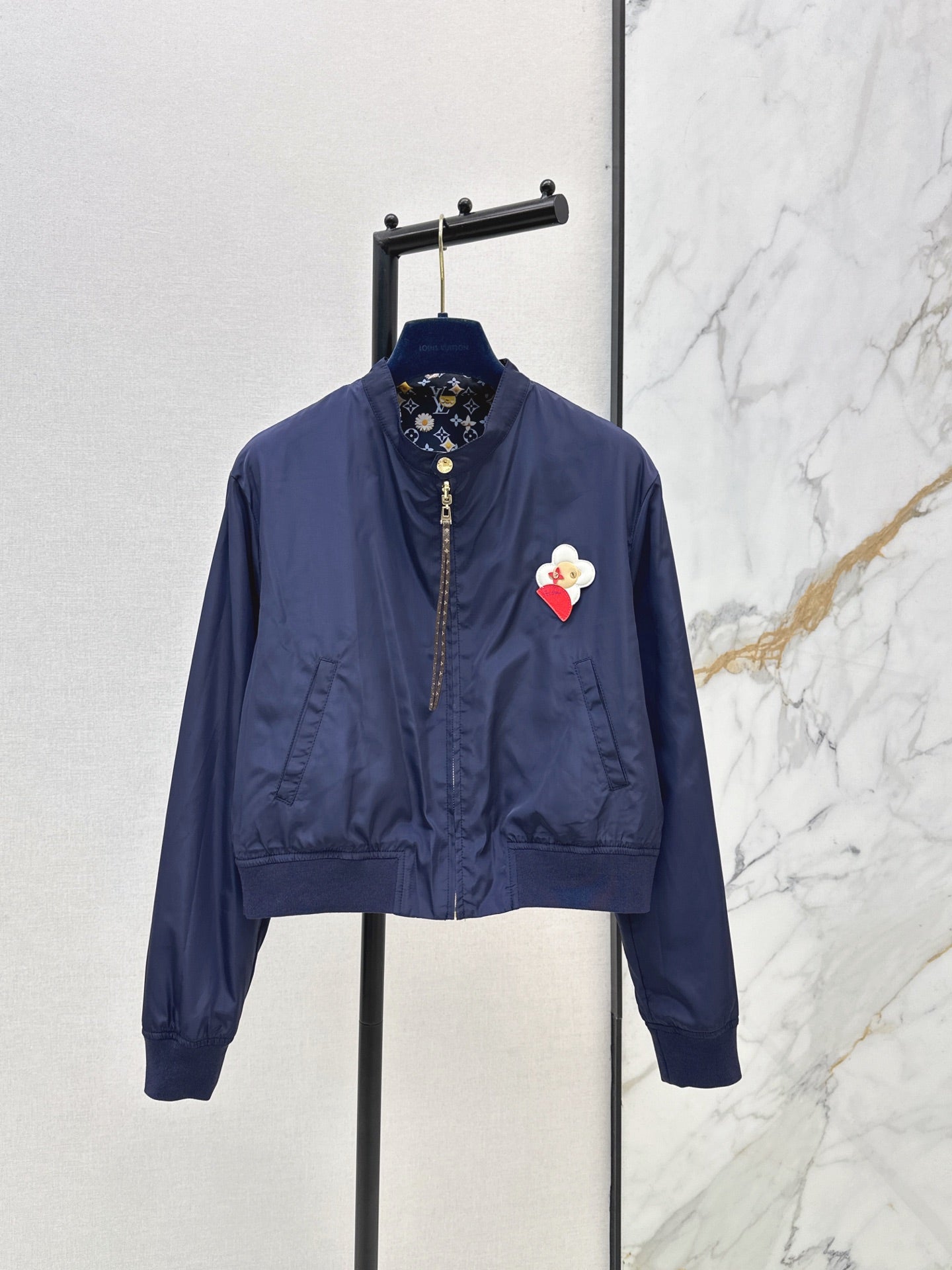256NE100U Popular  Coats(for two-way wear.)