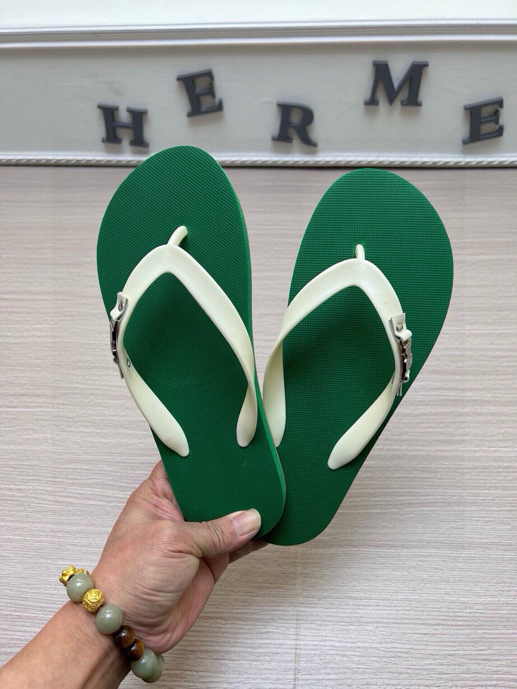 535ZA291Z Popular Slippers