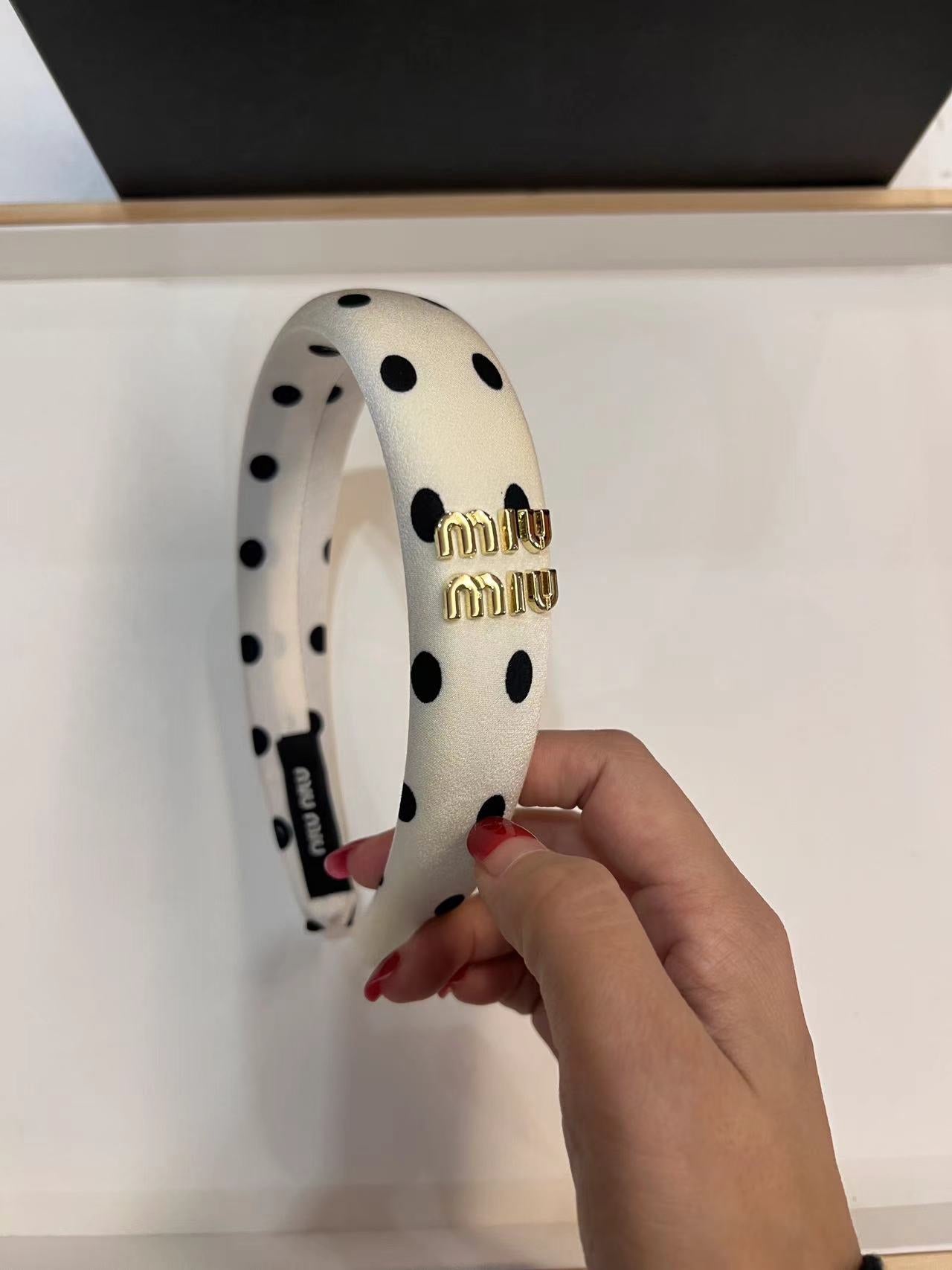 165RA72F  Popular hair ornament