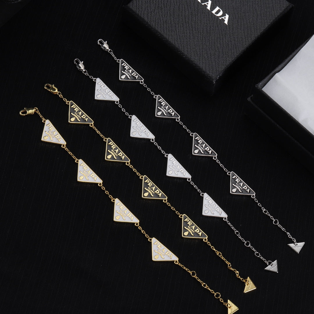 1XPD595K  Popular Bracelets