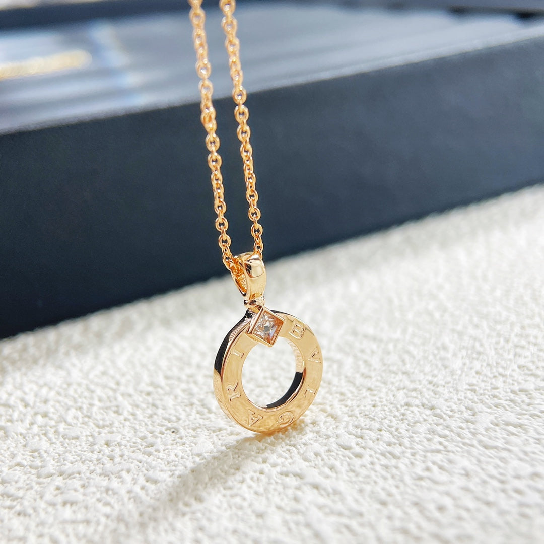 55QS419X Popular Necklaces