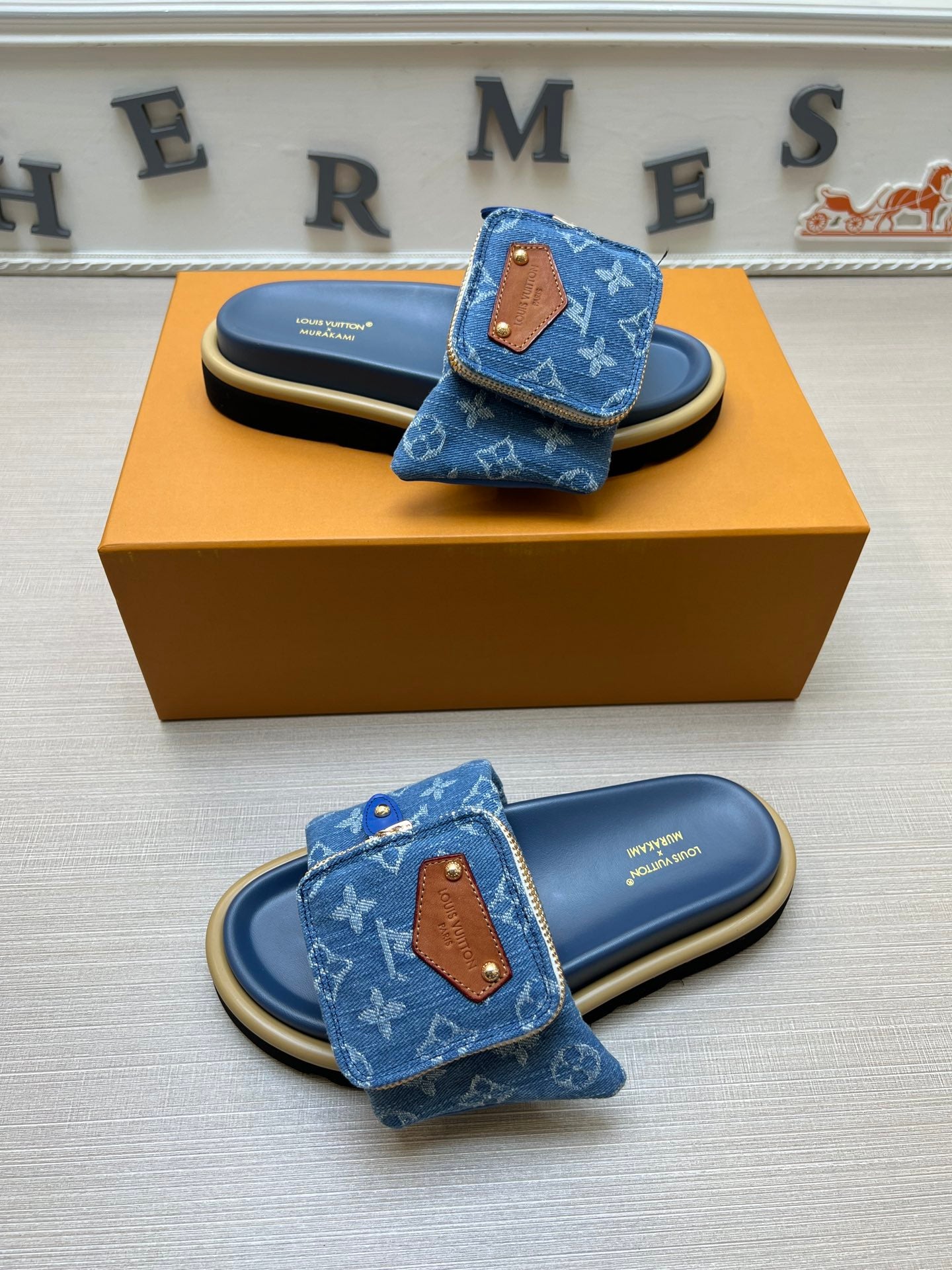 5LE219Z Popular Slippers