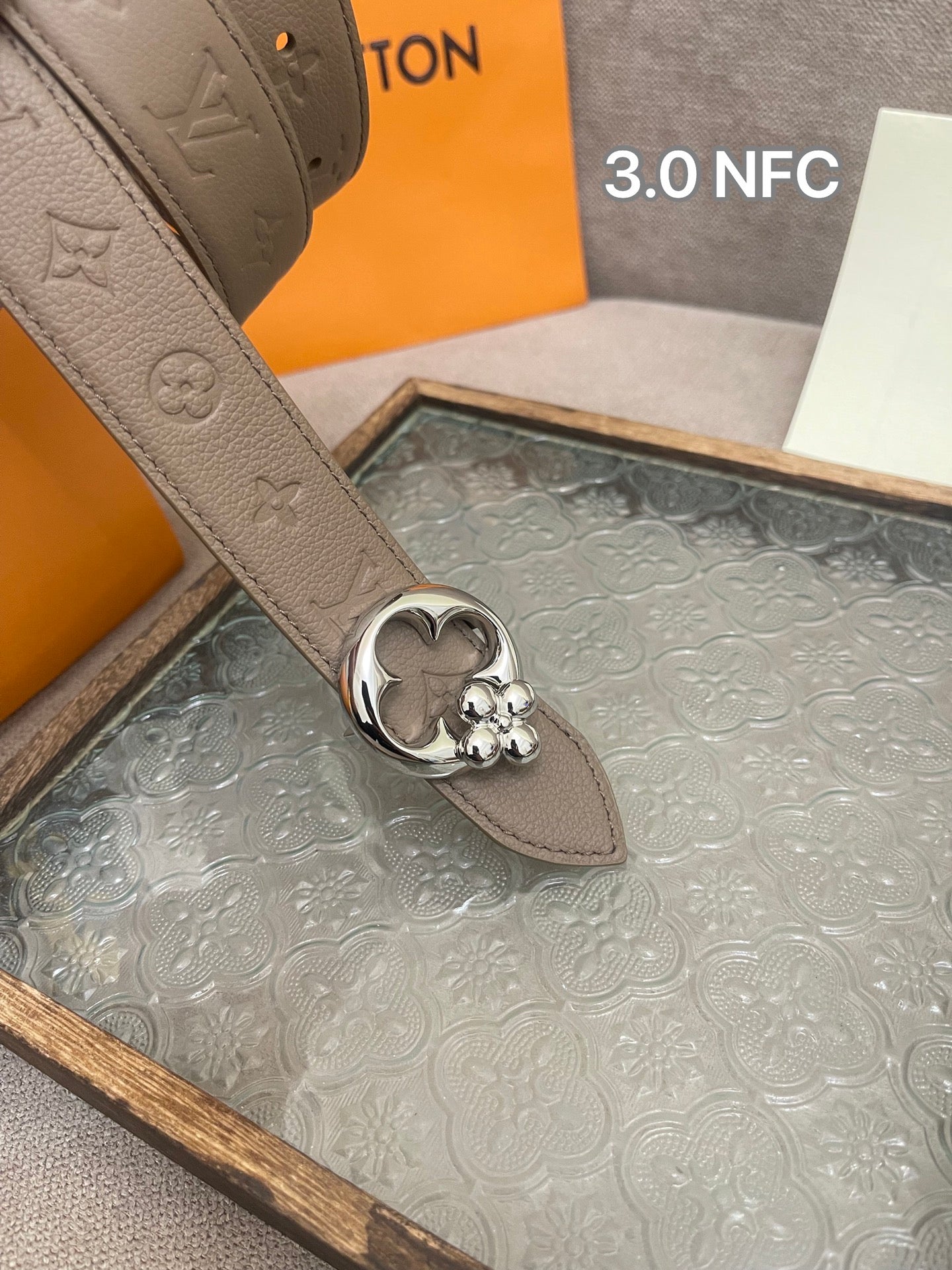 255RE10P Popular   High quality belt With full package