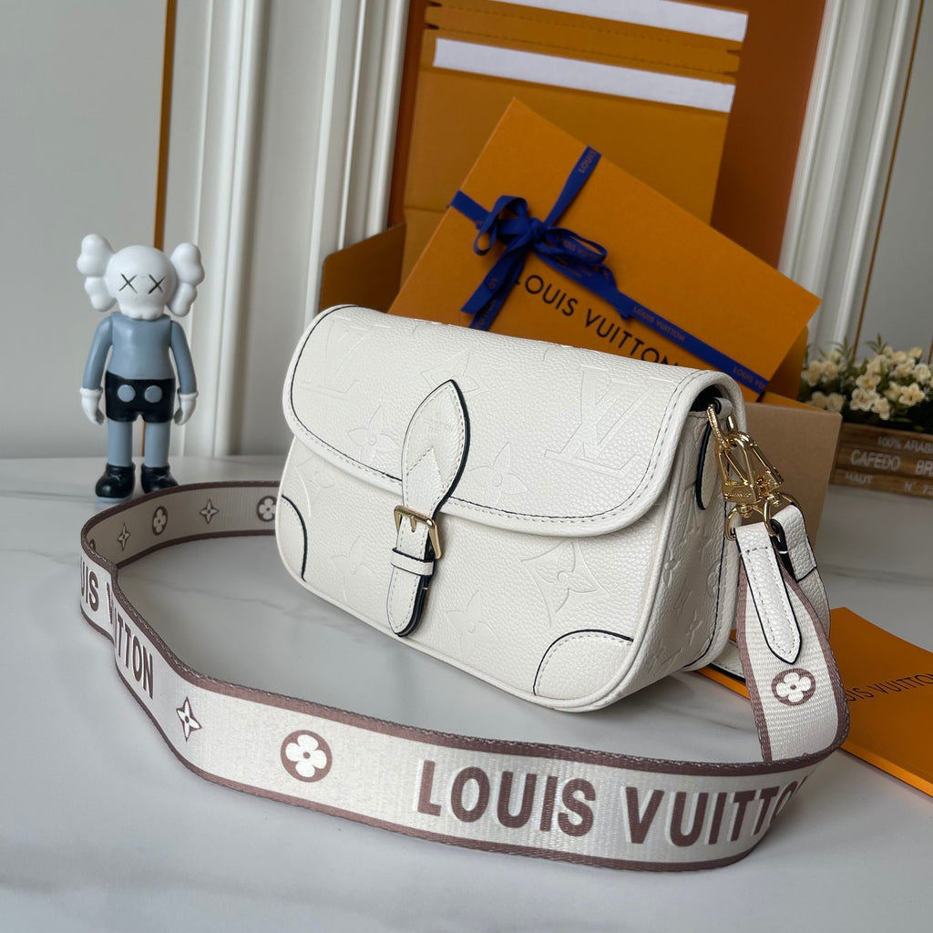 136PE38B Popular leather bag