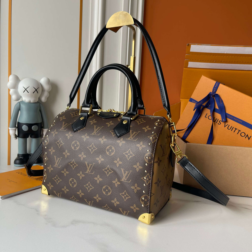 146PE77B Popular leather bag