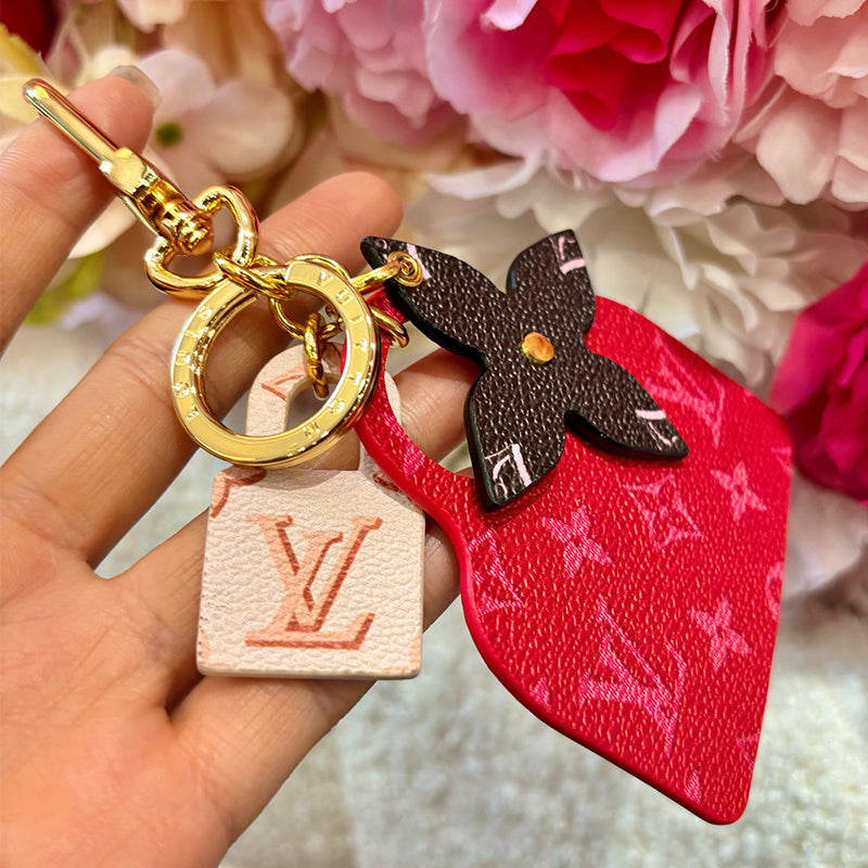 35ZE33A Popular bag 's charms accessories
