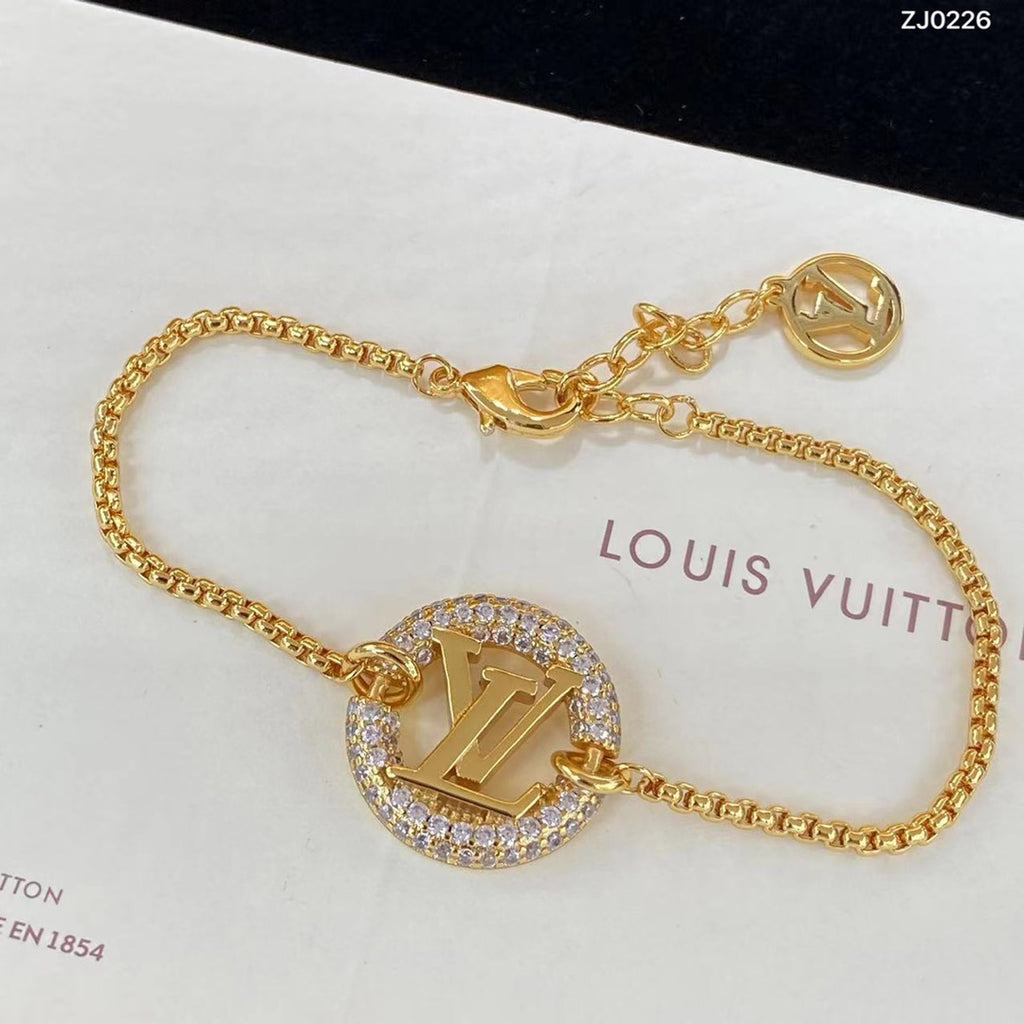 14E556X  Popular     Earrings Bracelets Necklaces
