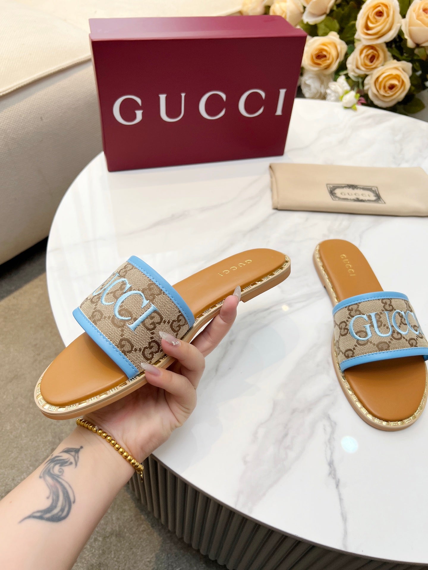 255QB29Z Popular Slippers