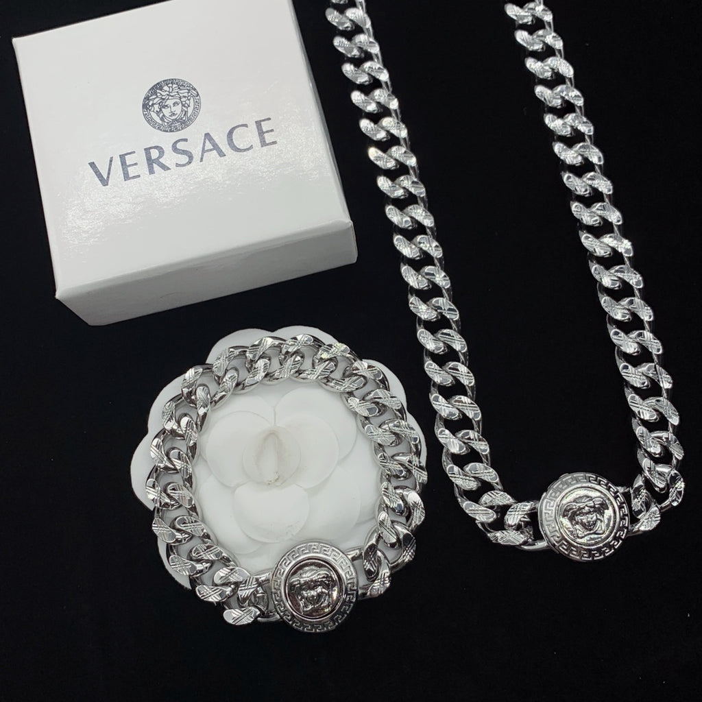 14V118X  Popular  Necklaces