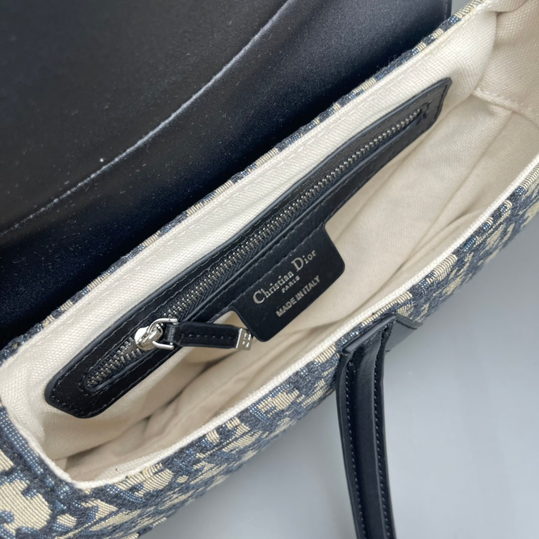 1WD90B Popular bag