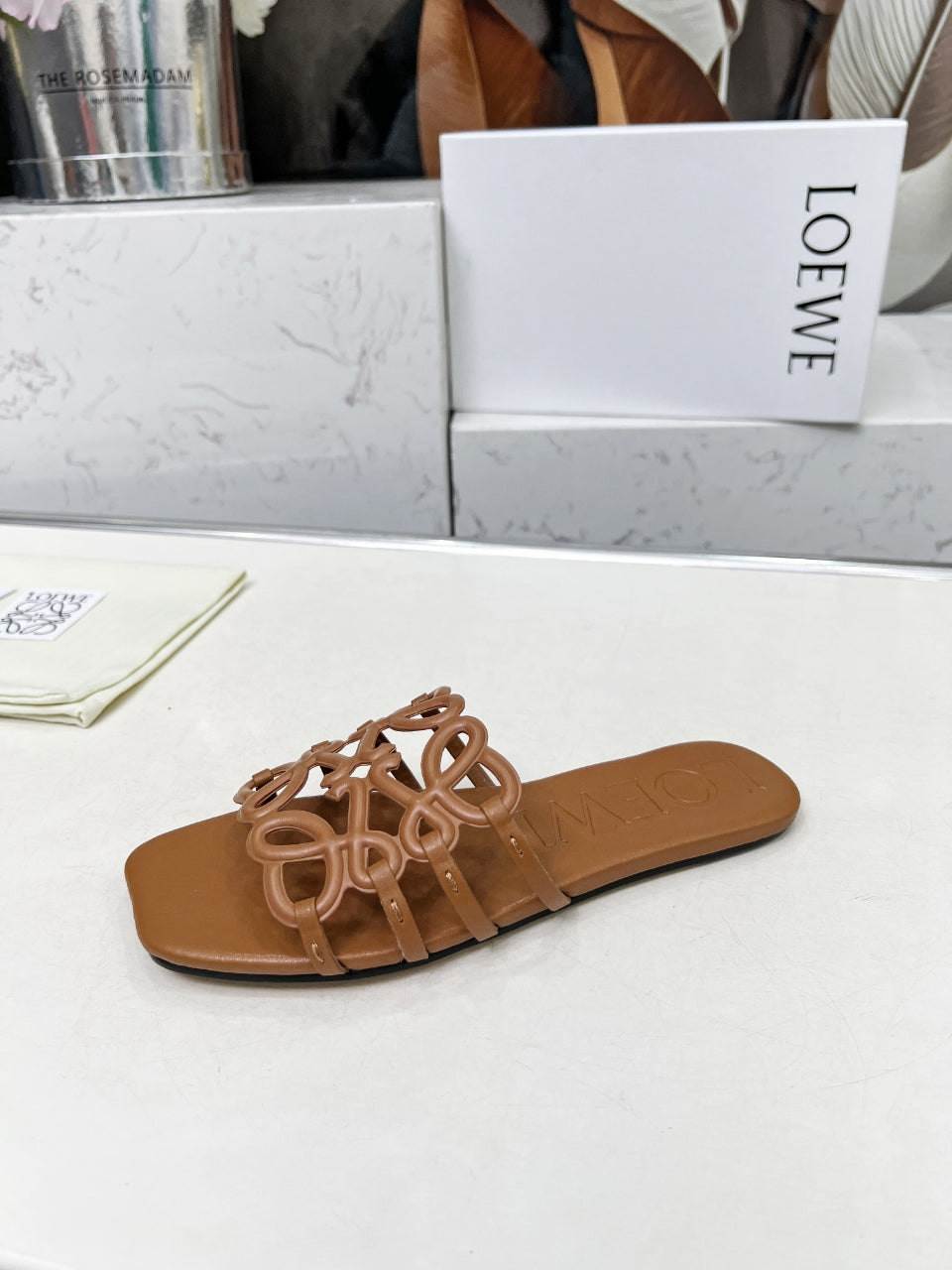 Z2X66A23 Popular high-quality leather Shoes