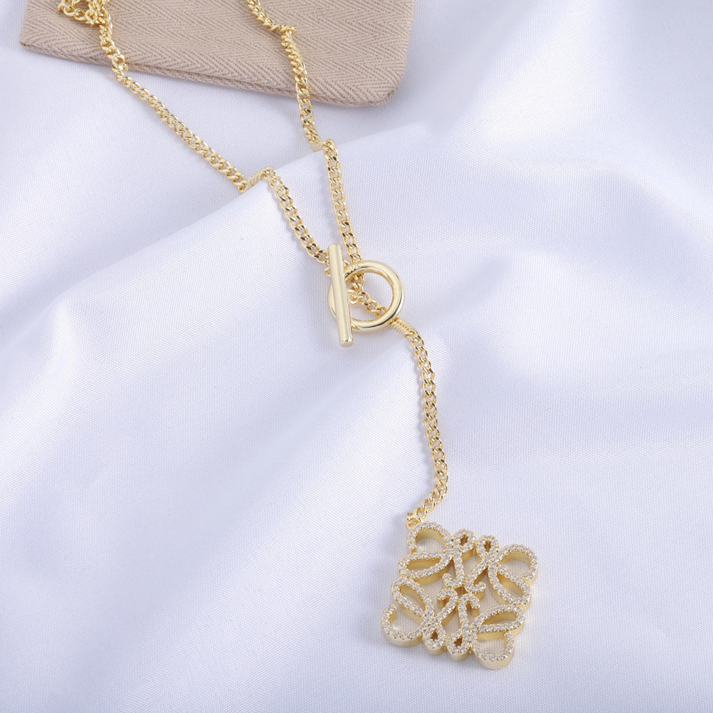 175RA37X Popular    Necklaces