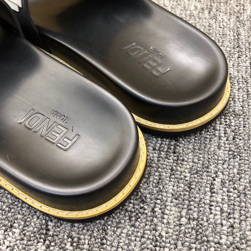 5XF106Z Popular Slippers
