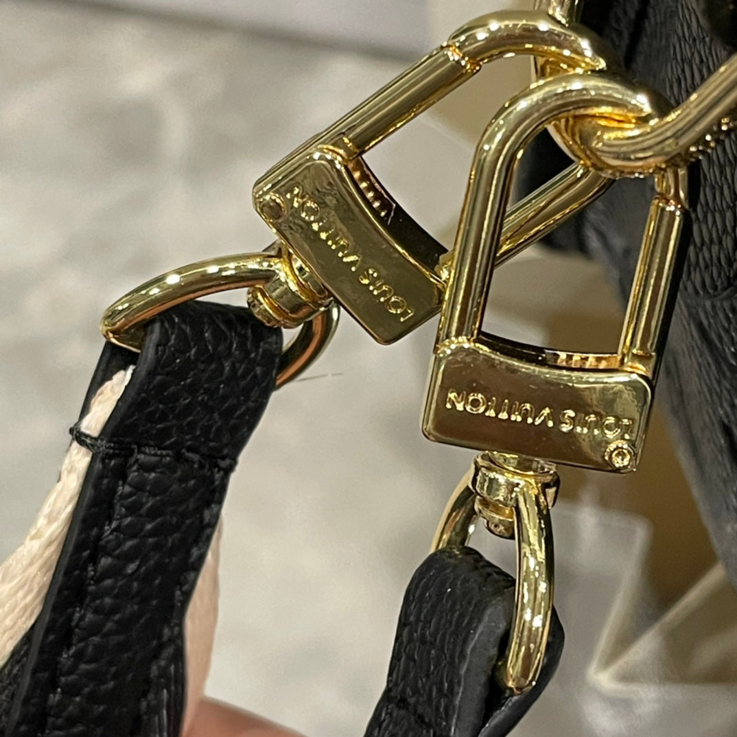 2XE318B Popular   leather bag 