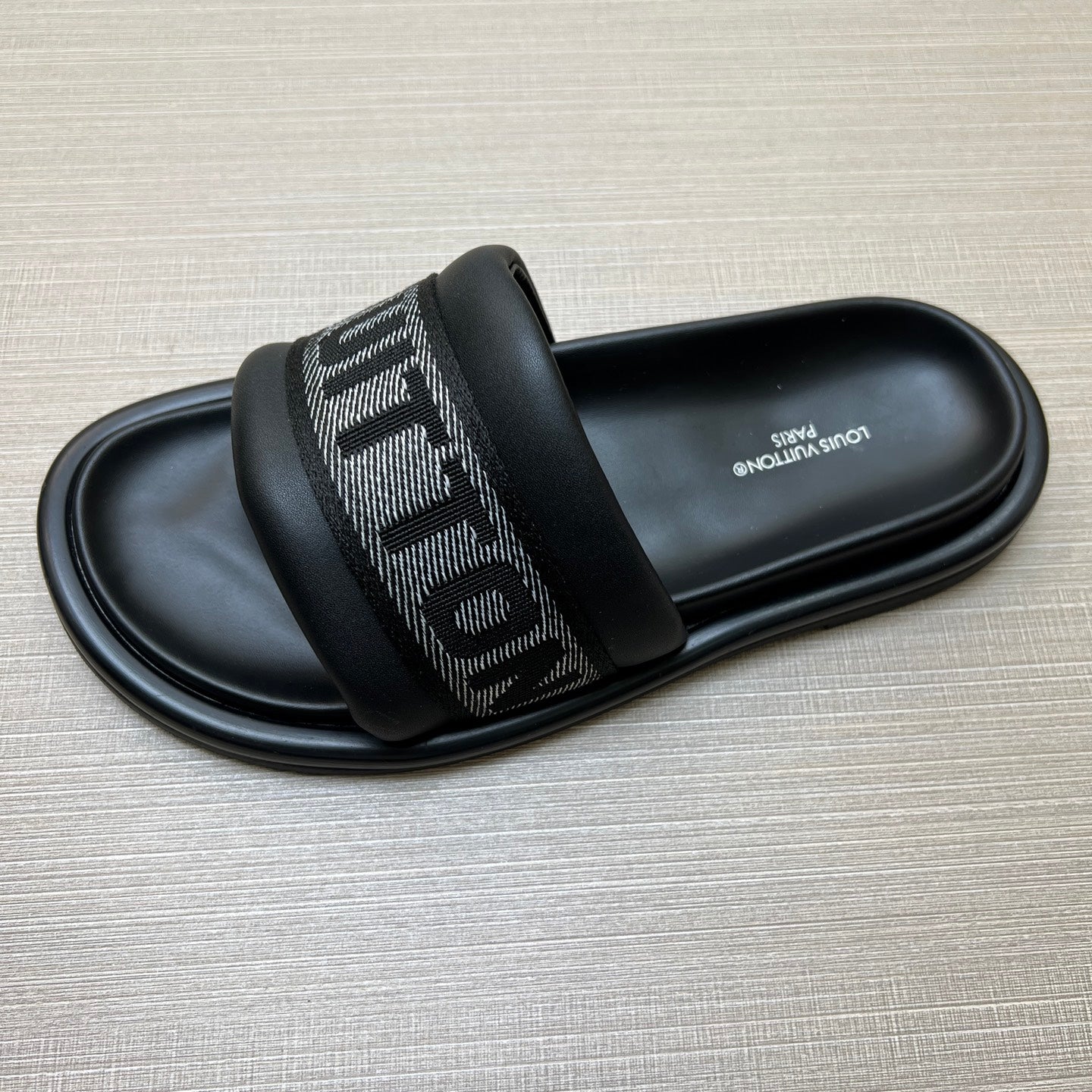 535ZE298Z Popular Slippers