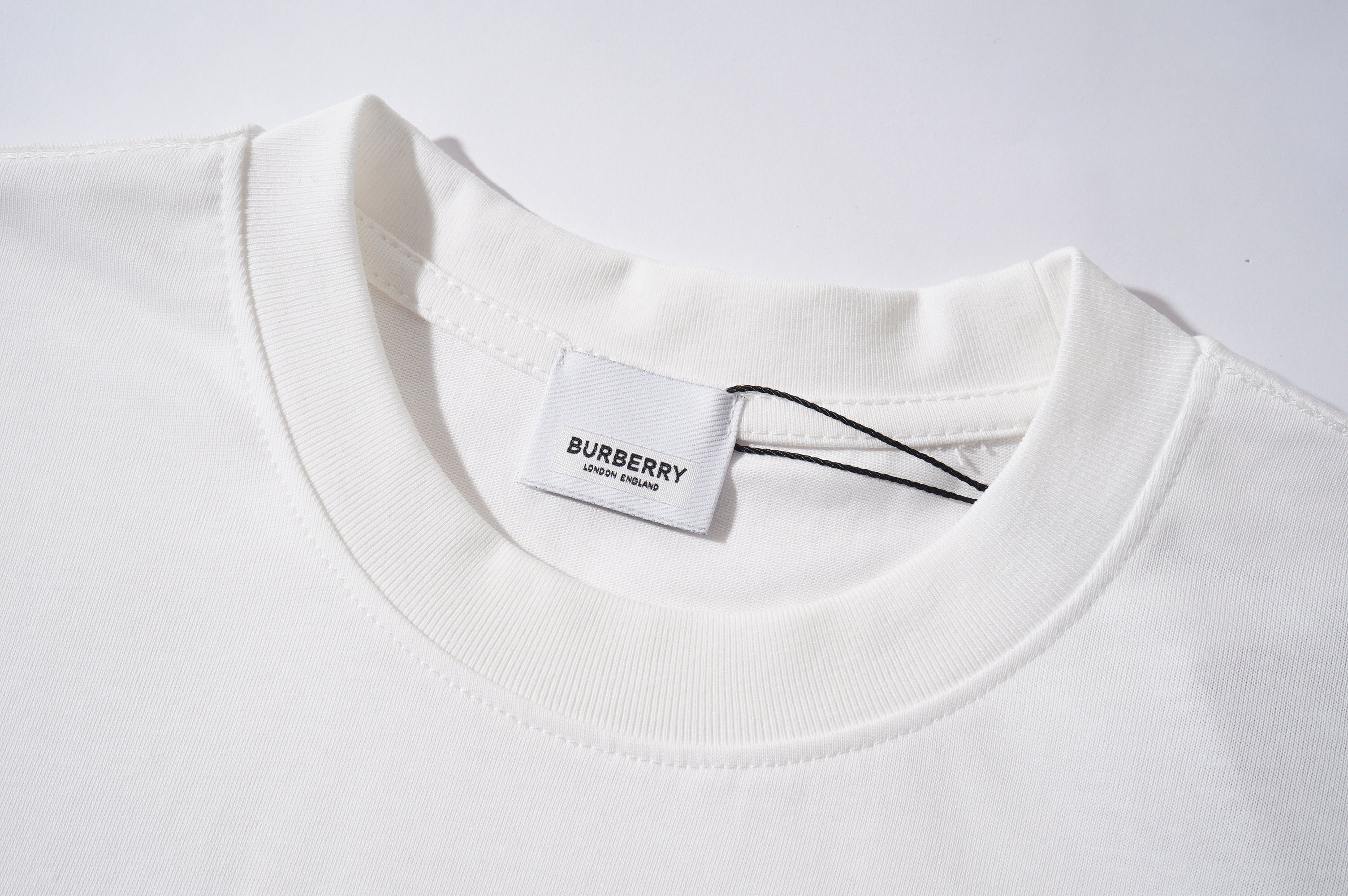 125WR23U  Popular T-shirts