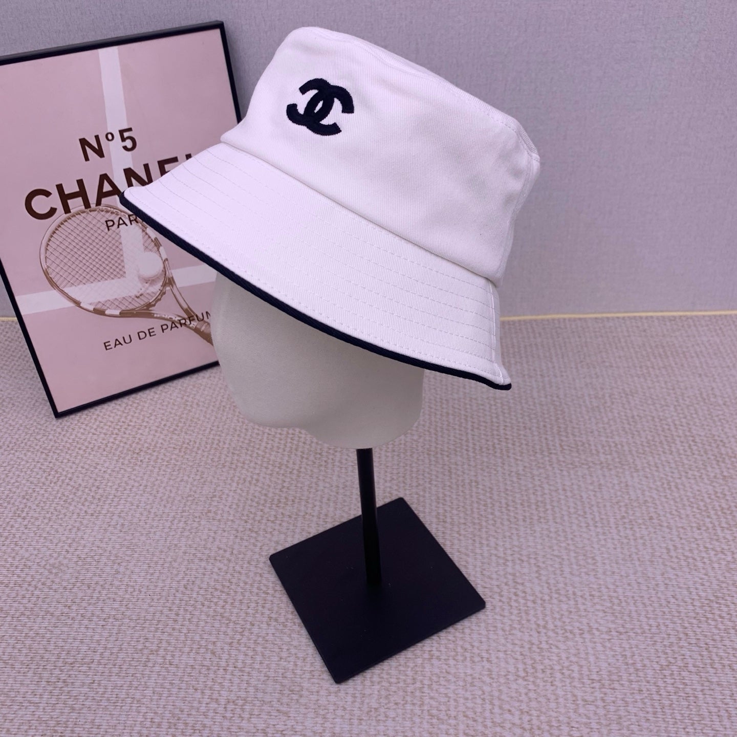 145QC41M Popular hats