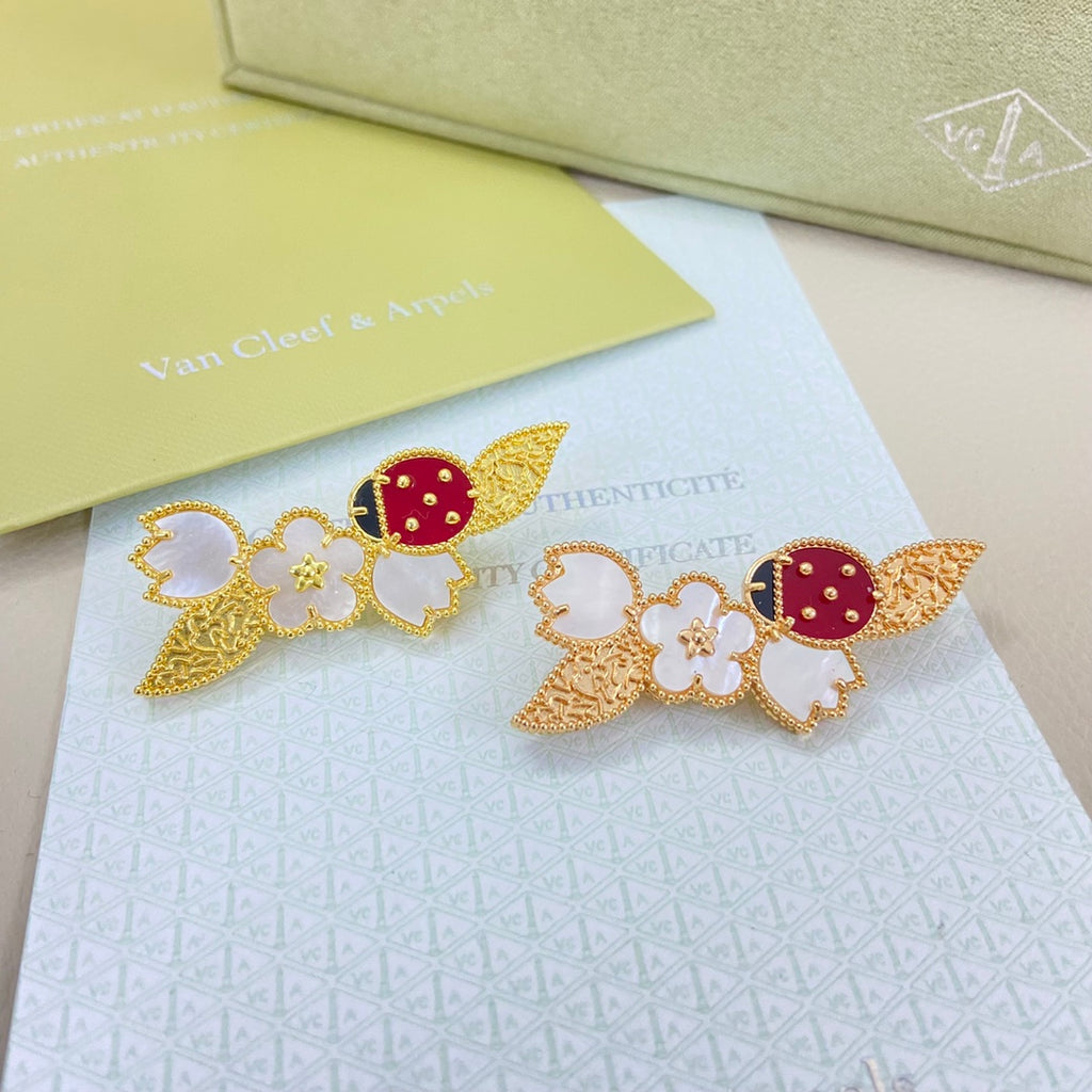 55ZVA66X Popular Brooch