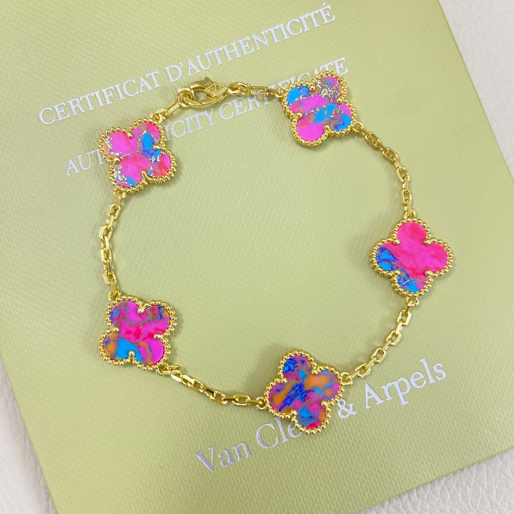 X5Q85VA182X Popular Necklace. Bracelets
