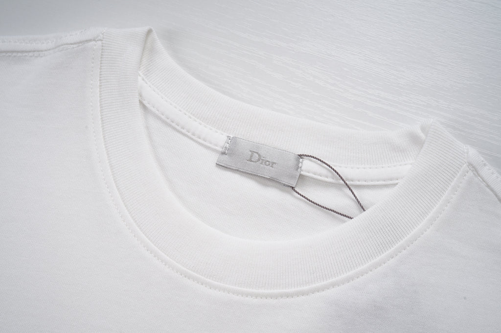 125WD37U  Popular T-shirts