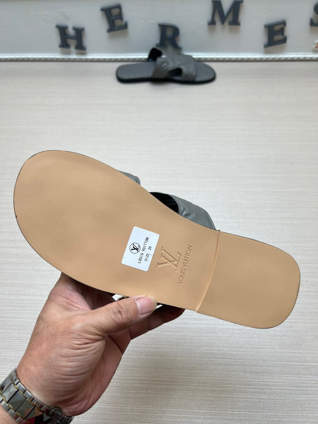 54E34Z Popular slippers