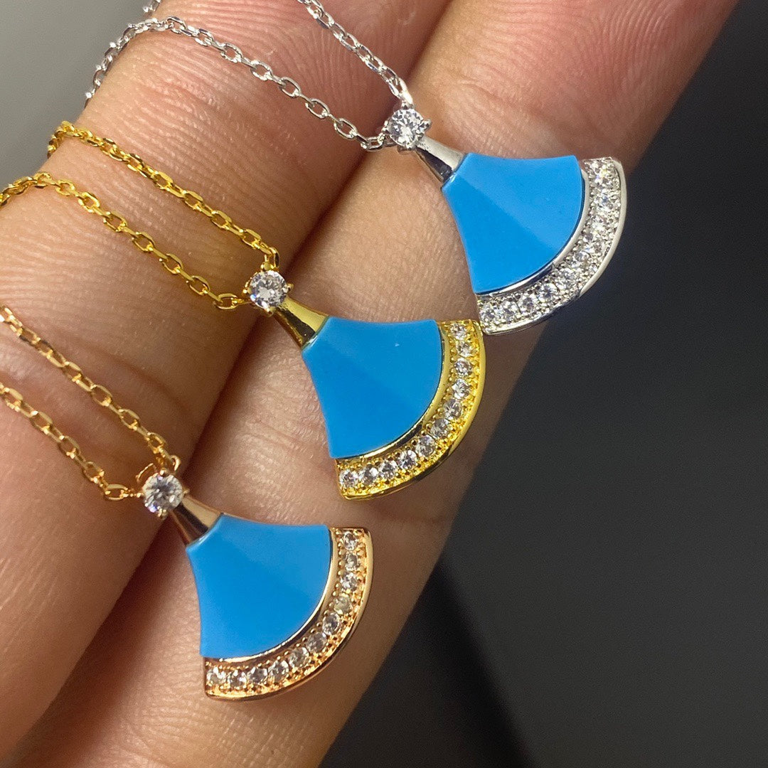55QS236X Popular Necklace