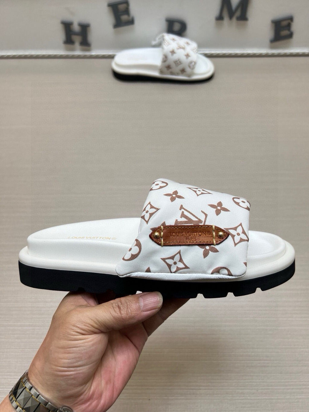 5QE9Z Popular Slippers