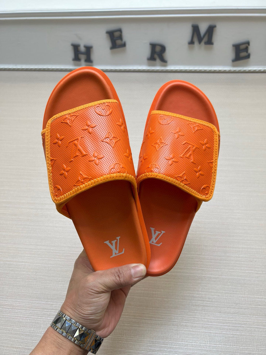 5WE253Z Popular Slippers