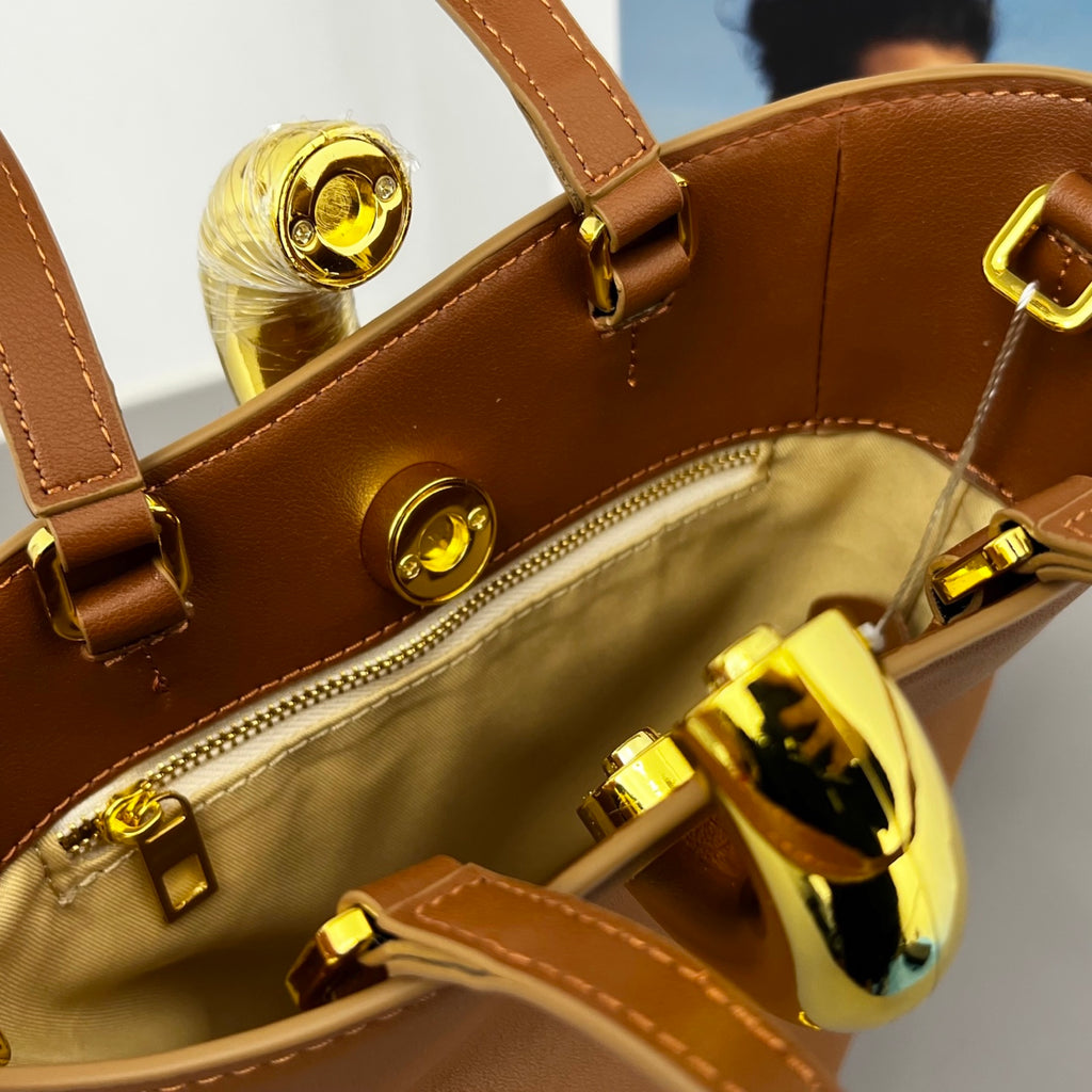 B1P46A139 Popular leather bags