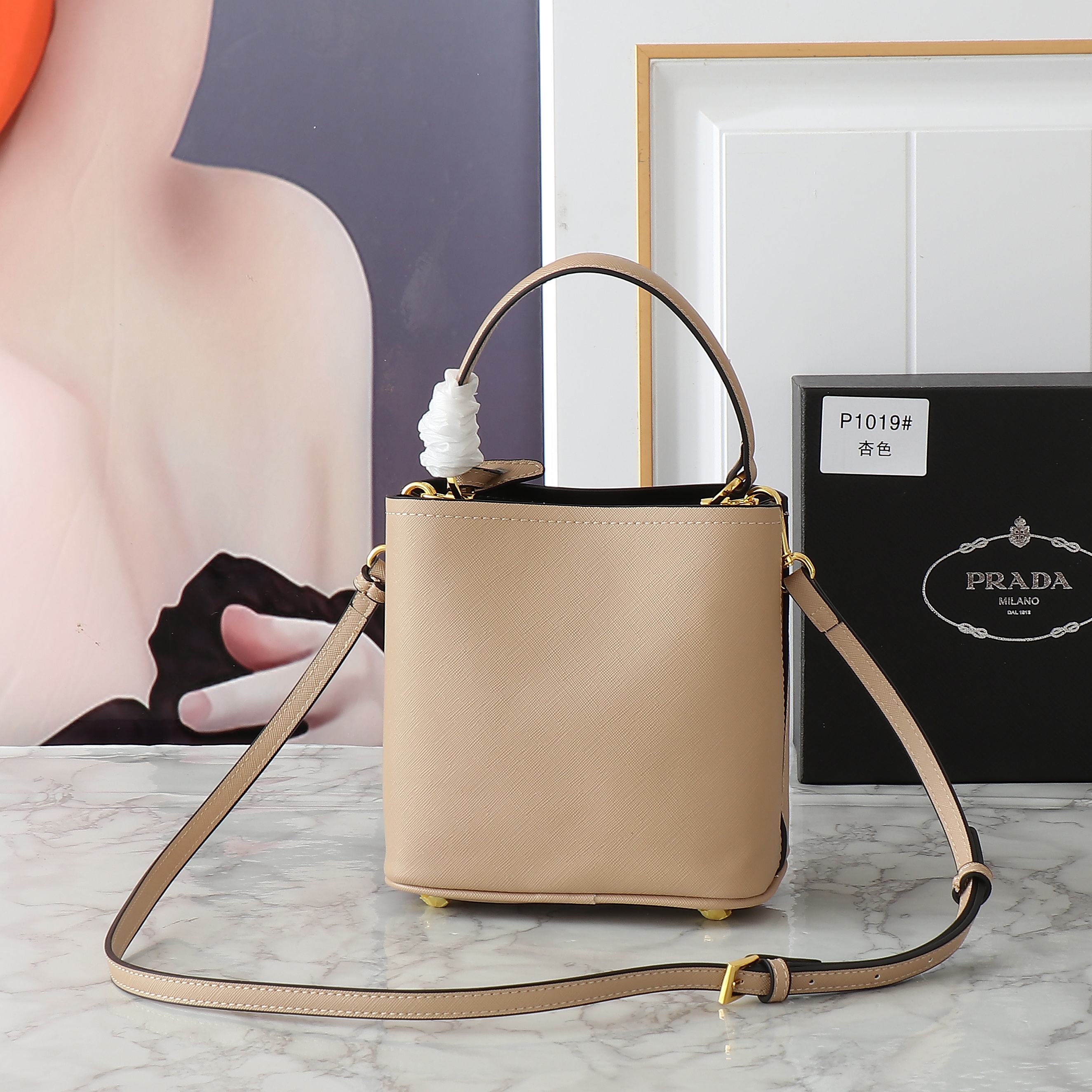 1WP102B Popular  leather bag
