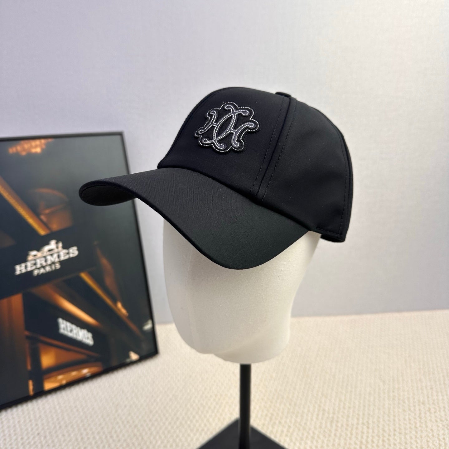 16XH18M Popular hats