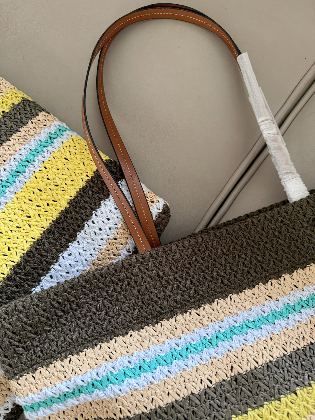 B1P46A162 Popular woven bags