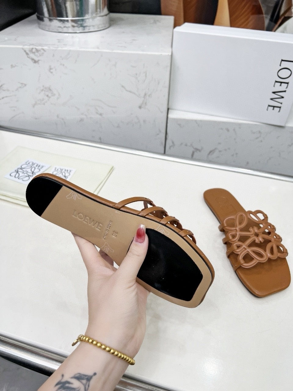 Z2X66A23 Popular high-quality leather Shoes