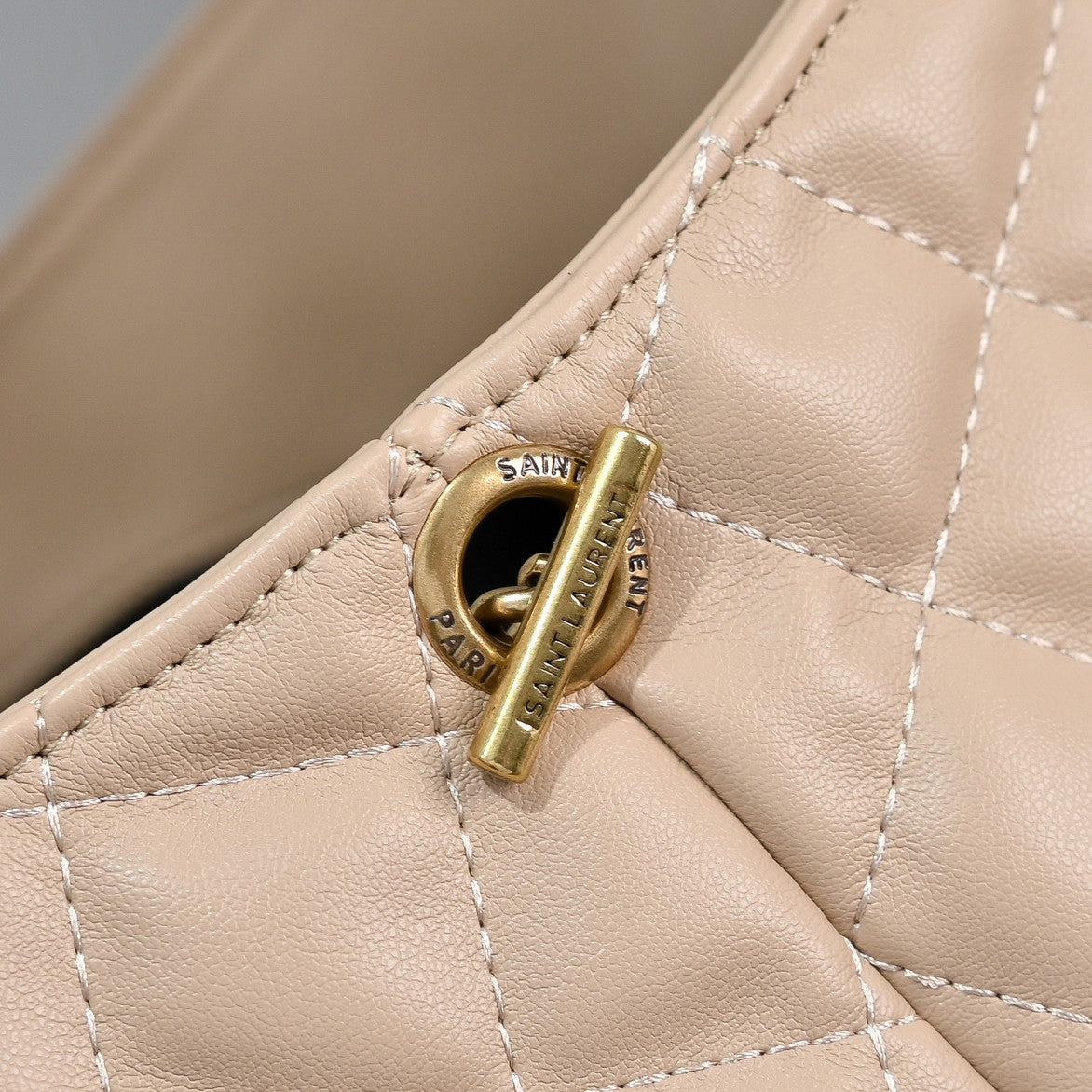 B1X66SL6 Popular high-quality leather bag