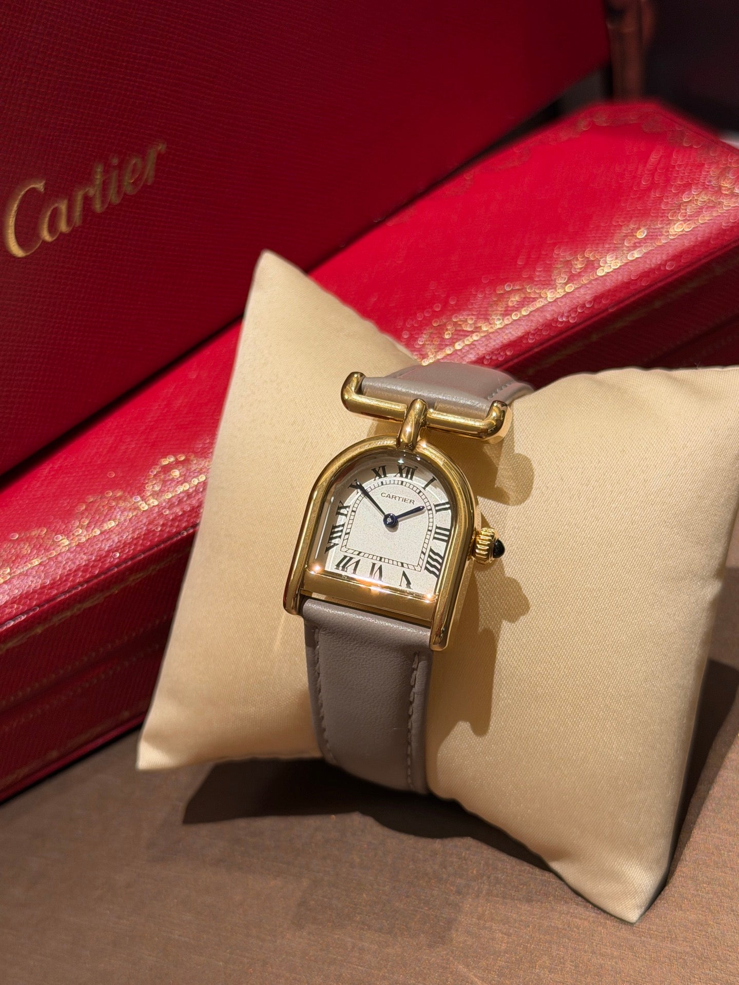 136RK104L Popular Watches (The total length of the watch is 23.5cm)