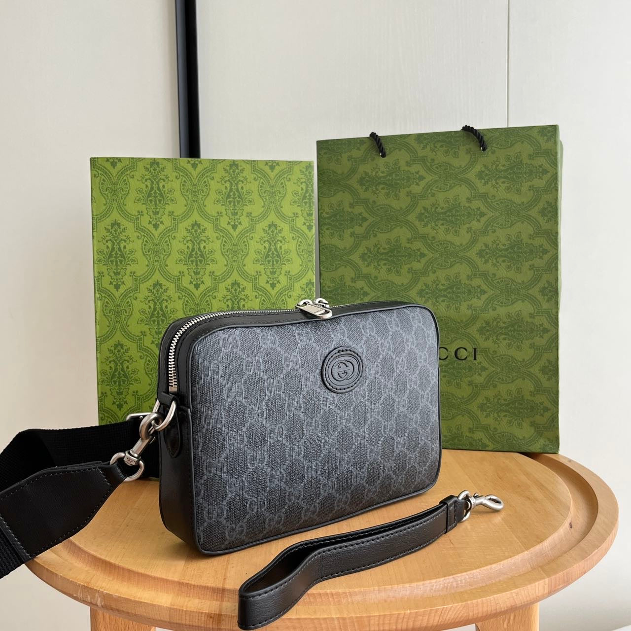 1XB419B Popular    leather bag