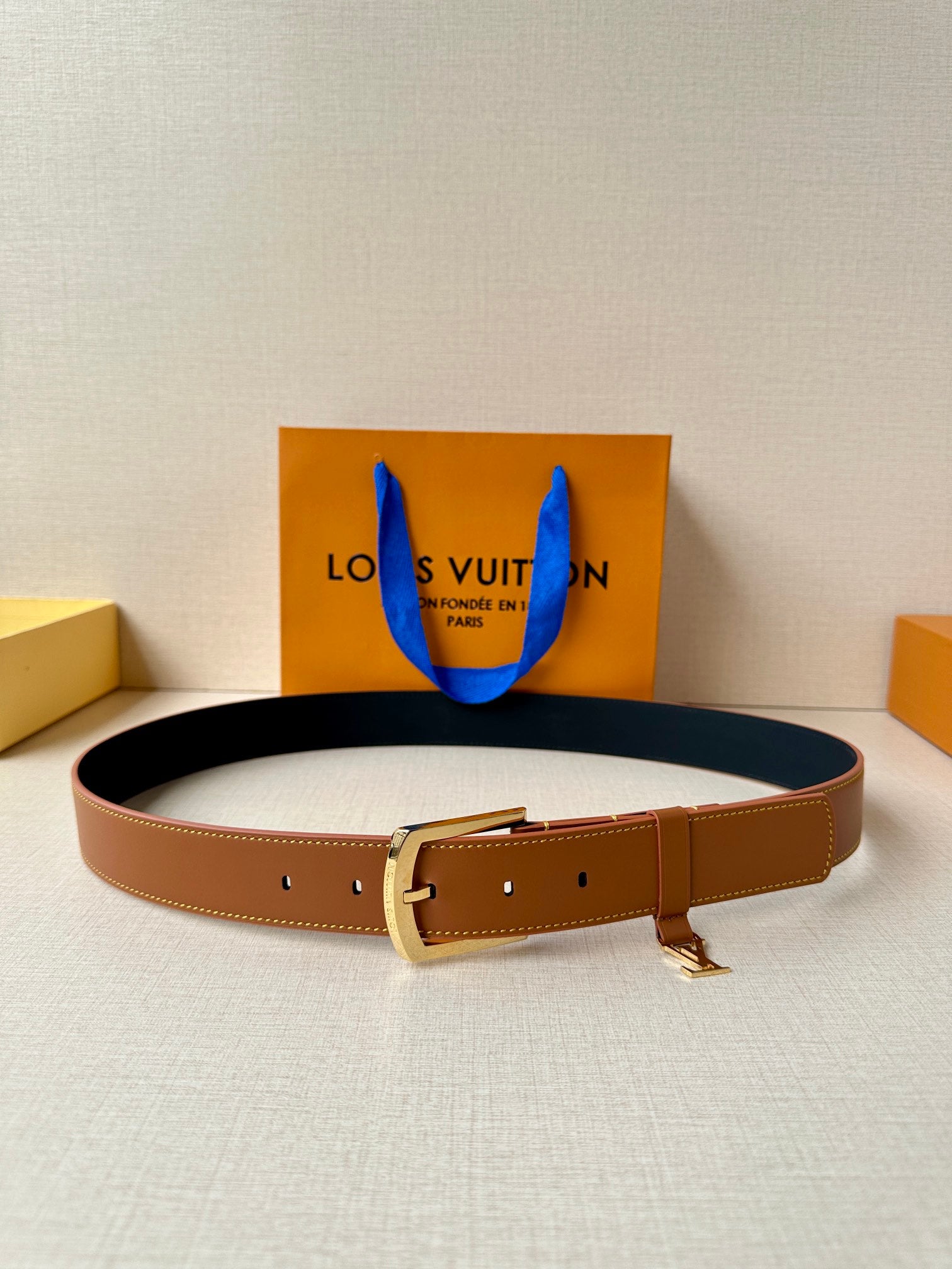 1WE160P Popular High quality belt With full package