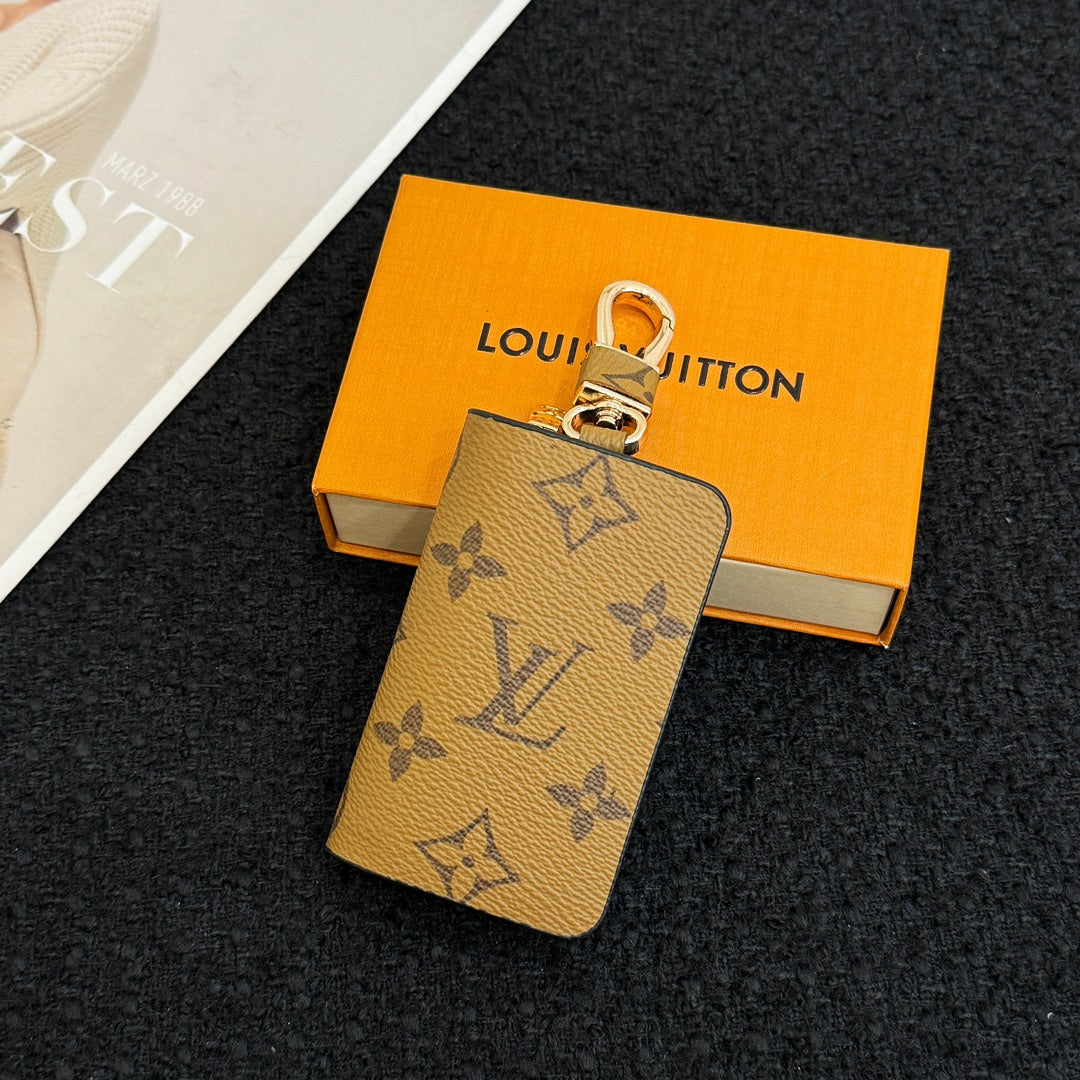 35ZE11A Popular bag 's charms accessories