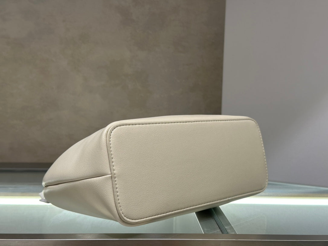 155NA12B Popular    leather bag