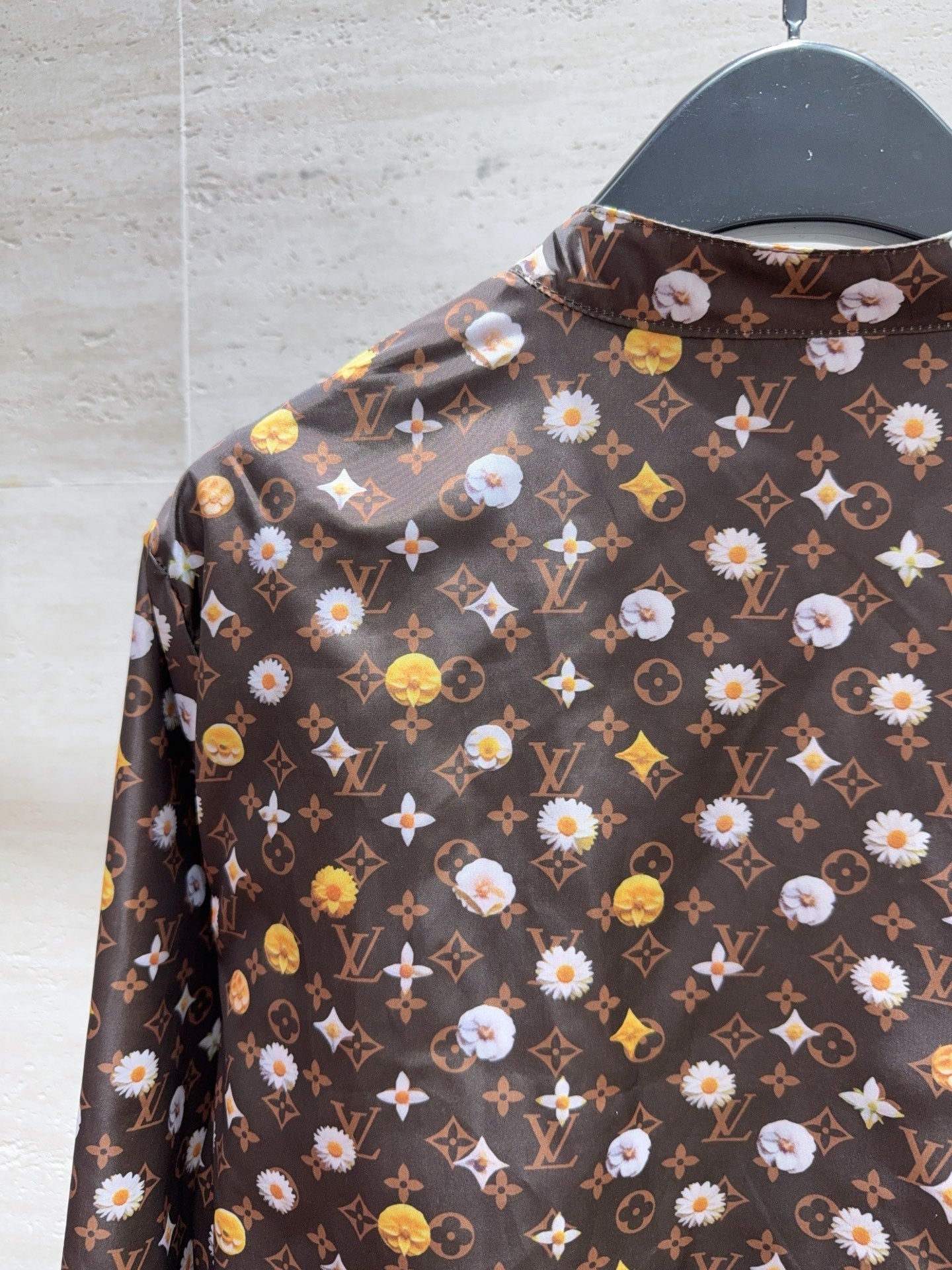 256NE100U Popular  Coats(for two-way wear.)
