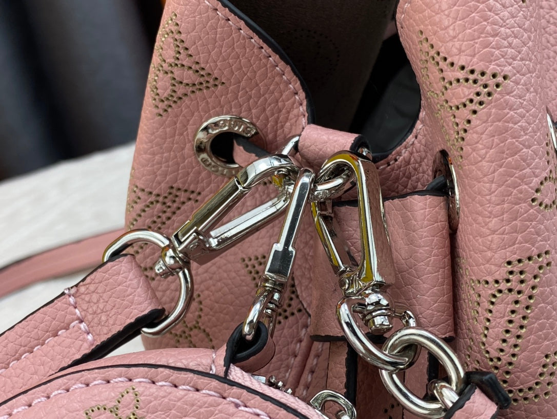 165NE98B Popular   leather bag