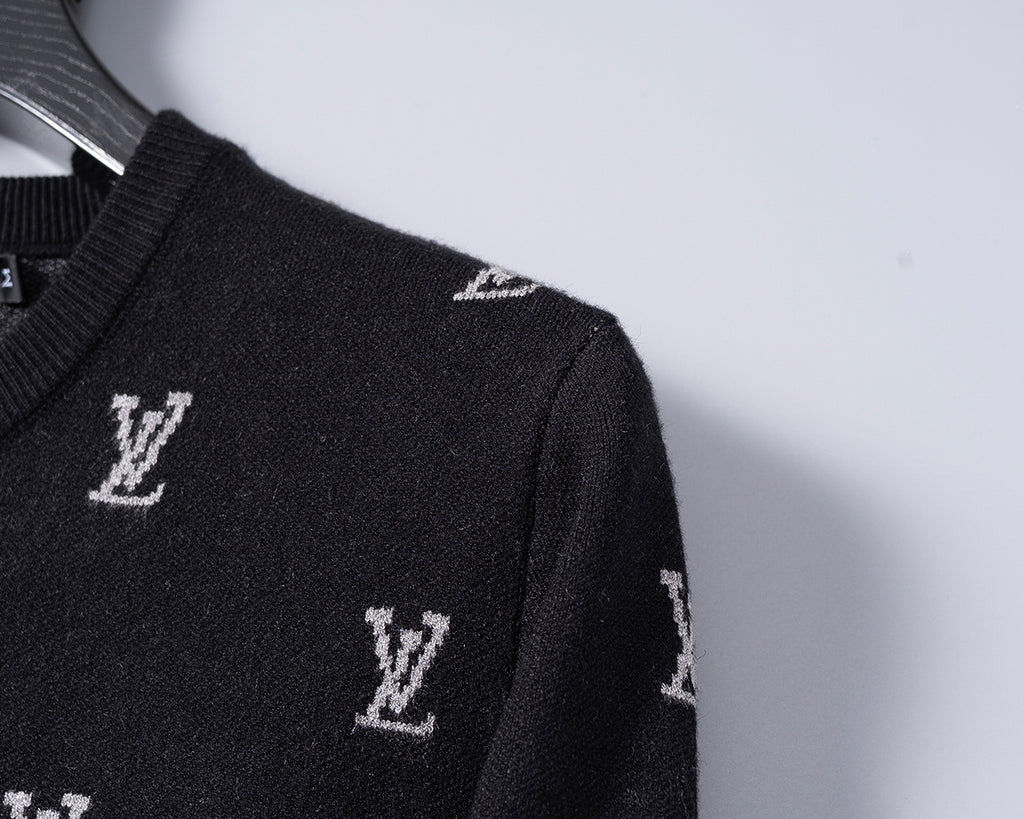 175ZE51U Popular Sweaters