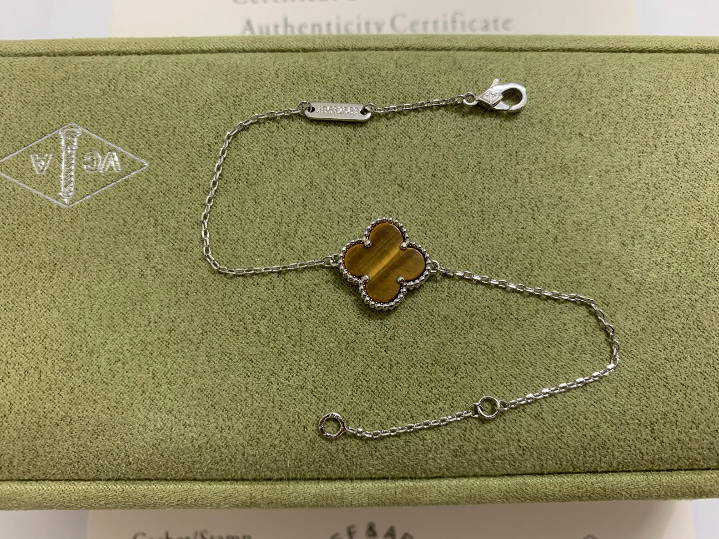 5XVA187K  Popular  1 flower bracelet